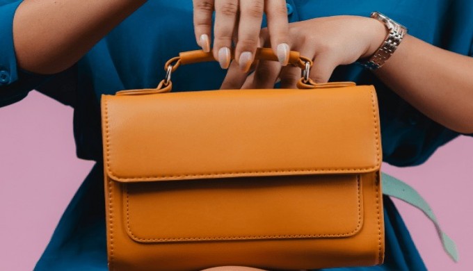 myoovi-cover-(1).jpg
